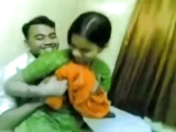 ಇಂಡಿಯನ್ ಹಾರ್ಡ್ ಟೀನ್ ಟೀನ್ ಸೆಕ್ಸಿ ಸೆಕ್ಸಿ ಟಿಟ್ಸ್ ಒತ್ತಡ