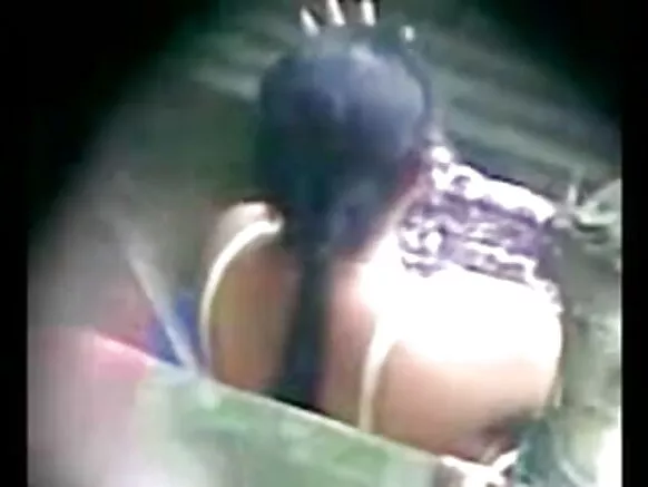Desi Aunty India Taking Bath Secretly Desi Aunty Secretly Chamber Sexy Sexy Sexy Movie