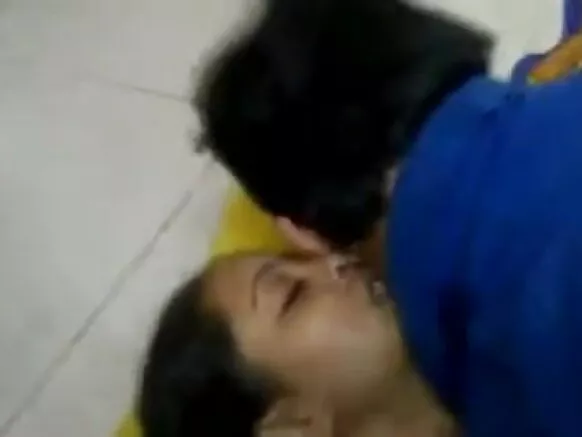 ಇಂಗ್ಲಿಷ್‌ನಲ್ಲಿ ಲಿಂಡಾ ದೇಸಿ ಚುಡೈ ಗೆಳತಿ ದೇಸಿ ಮಾದಕ ಚಲನಚಿತ್ರ
