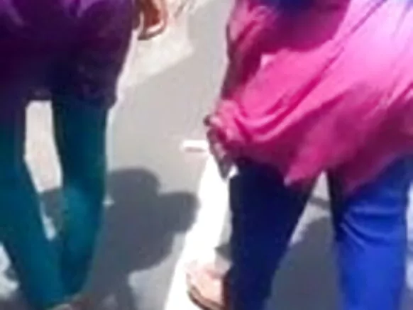 ಸನ್ನಿ ಲಿಯೋನ್ ಮಾದಕ ವಿಡಿಯೋ ಚಿತ್ರ ರೇಷ್ಮಾ ಕತ್ತೆ ಹೊಸ ಆಸ್ ವಾಕ್ ವಿಶ್ವವಿದ್ಯಾಲಯ (ಎರಡನೇ ರೇಷ್ಮಾ ವಿಡಿಯೋ)