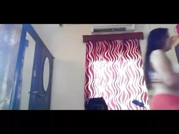 ಇಂಡಿಯಾ ಆಂಟಿ ಹಾಲಿವುಡ್ ಸೆಕ್ಸಿ ಮೂವಿ ಎಚ್‌ಡಿ ಆಂಟಿ 1211