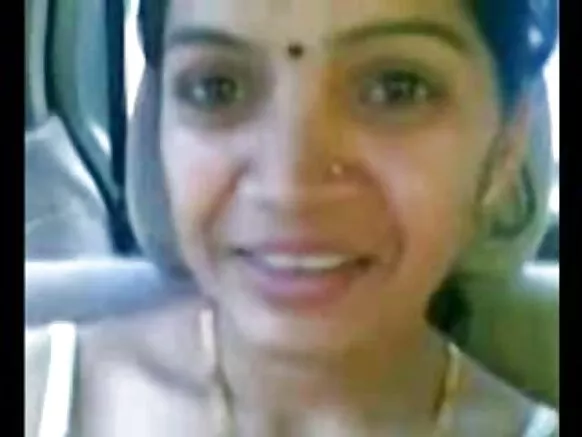 ಇಂಟೆಲಿನ್ ಮೆಚ್ಯೂರ್ ಇಂಡಿಯಾ ಇಂಗ್ಲಿಷ್ ವೀಡಿಯೊ ಚಲನಚಿತ್ರ ಚಿಕ್ಕಮ್ಮ ಪ್ರಬುದ್ಧ ಬೂಬ್ಸ್ ಕಾರಿನಲ್ಲಿ ಬೂಬ್‌ಗಳನ್ನು ತೋರಿಸುತ್ತದೆ