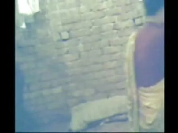 ದೇಸಿ ಚಿಕ್ಕಮ್ಮ ನೆರೆಹೊರೆಯ ಚಿಕ್ಕಮ್ಮನೊಂದಿಗೆ ಫಕ್ ಮಾಡಿದ ಬಾಲಿವುಡ್ ಮಾದಕ ವೀಡಿಯೊ ಚುಡೈ ಚಲನಚಿತ್ರ