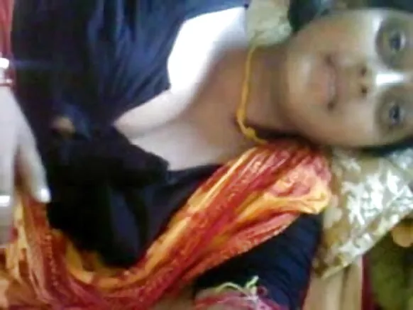 ಬ್ಯೂಟಿಫುಲ್ ದೇಸಿ ಬೆಂಗಾಲಿ ದೇಸಿ ಬೋಧಿ ದೇವರ್ ಜೊತೆಗೆ ಮಾದಕ ಬೂಬ್ಸ್ ಬಹಿರಂಗ ಮಾದಕ ಖಾನ್