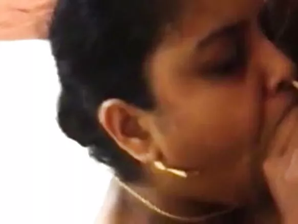 ಕೇರಳ ಮಾದಕ ಚಿತ್ರ ಹಿಂದಿ ಚಿಕ್ಕಮ್ಮ