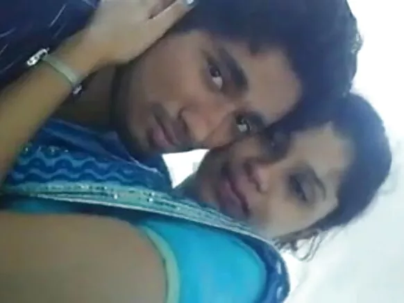 ದೇಸಿ ಕಿಸ್ ಮಾದಕ ಕಿಸ್ ಶೋ ವಿಡಿಯೋ