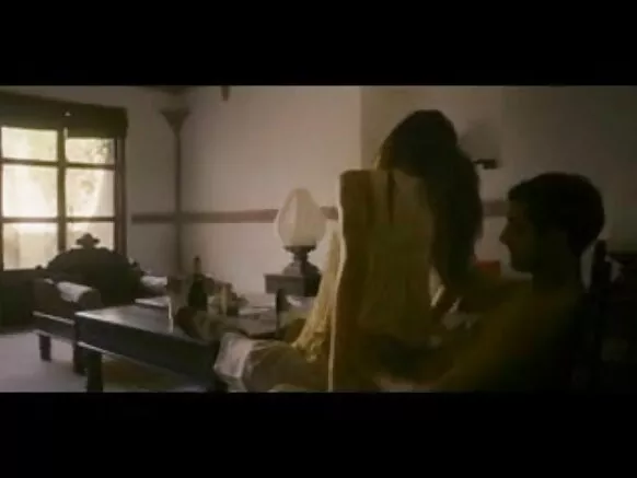 ಸೆಕ್ಸಿ ಚಿತ್ರದಲ್ಲಿ ಫ್ರಿಡಾ ನೋವಿಯೊ ಪಿಂಟೊ ಸೆಕ್ಸ್ ಸೆಕ್ಸ್ ದೃಶ್ಯ